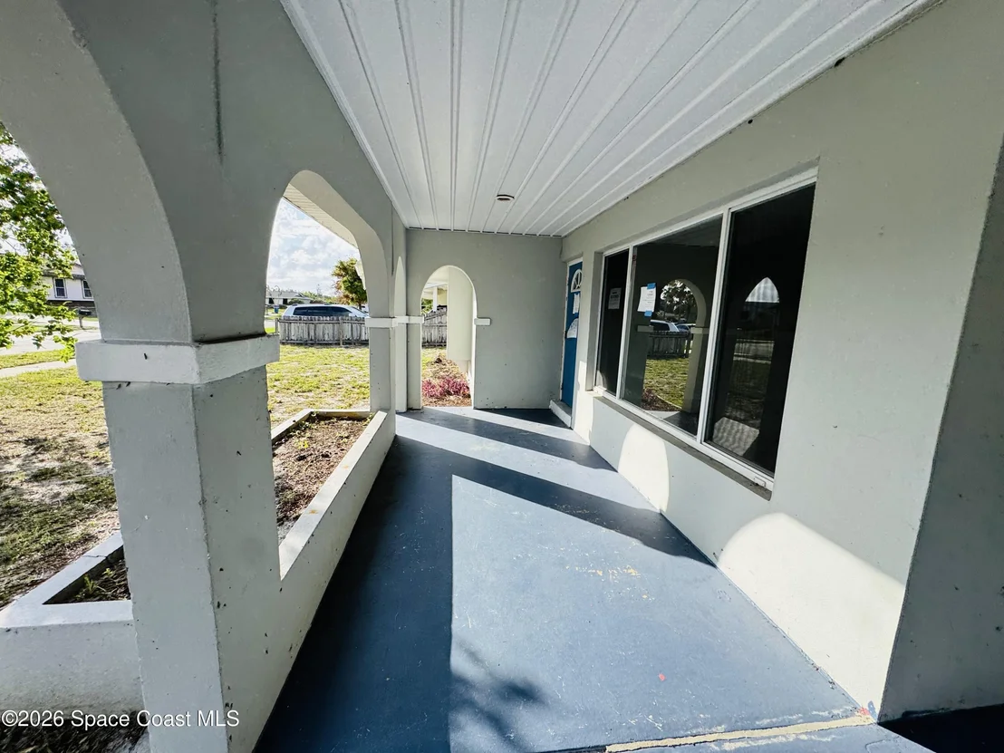 Photo of 969 Burn Drive NE