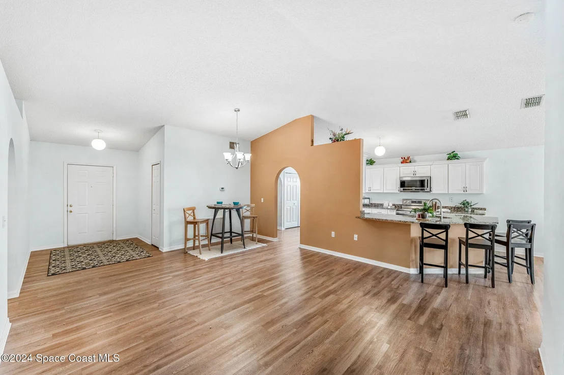Photo of 8509 Ivanhoe Drive