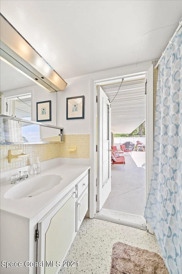 Photo of 458 Sandpiper Drive