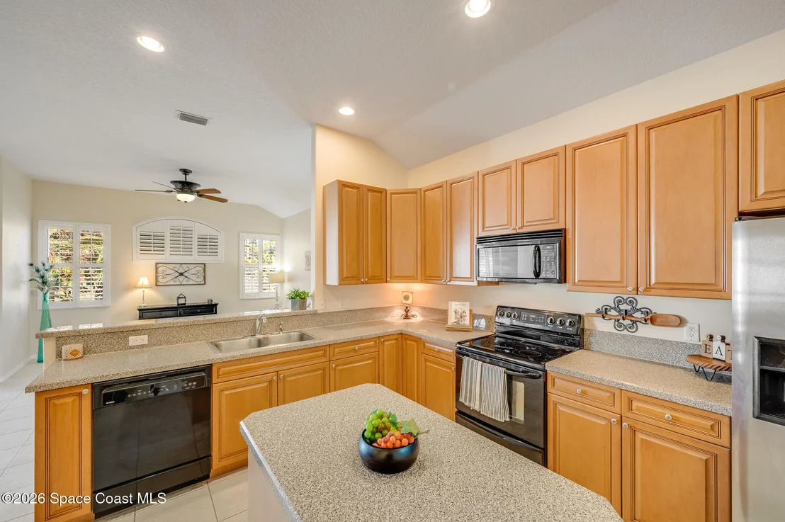 Photo of 1325 Shoreline Circle