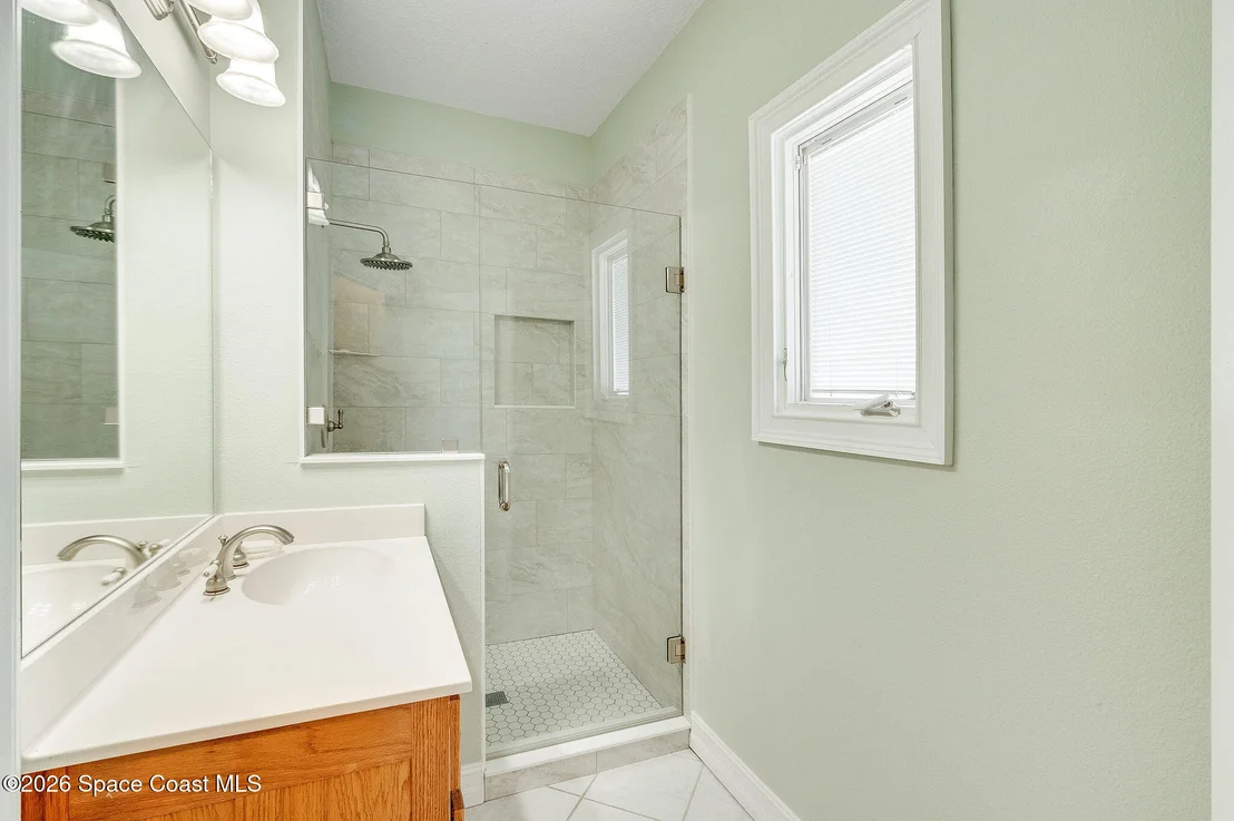 Photo of 2326 Holder Road