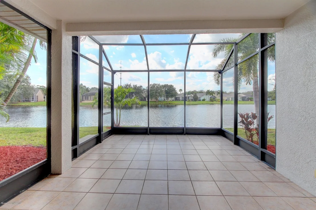 Photo of 4490 Portage Trail