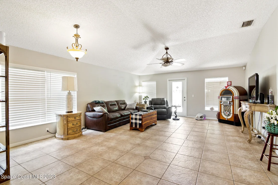 Photo of 4740 Decatur Circle