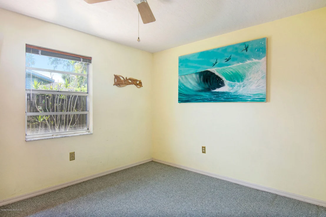 Photo of 1546 Spruce Road