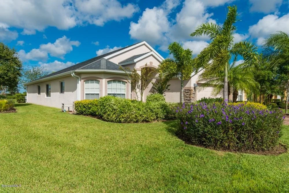 Photo of 7258 Broderick Drive