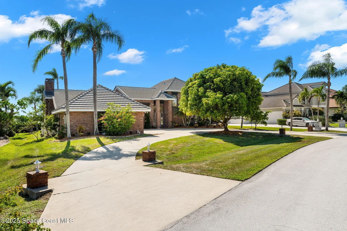 Photo of 418 Lanternback Island Drive