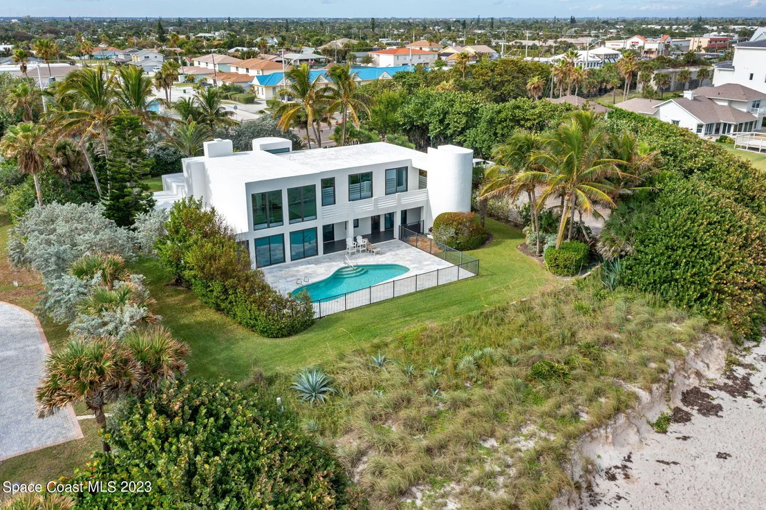 Photo of 1655 Highway A1a