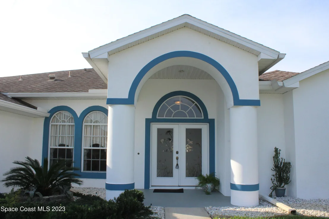 Photo of 899 Cumberland Place
