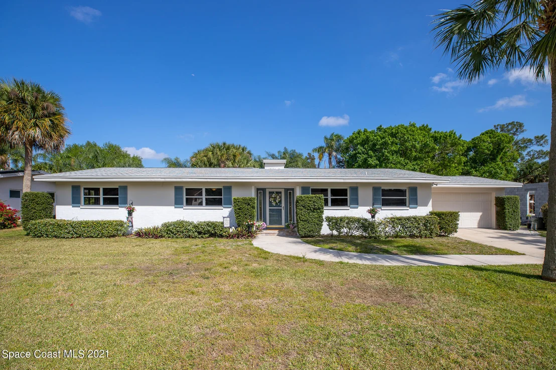 Photo of 2615 Forest Drive