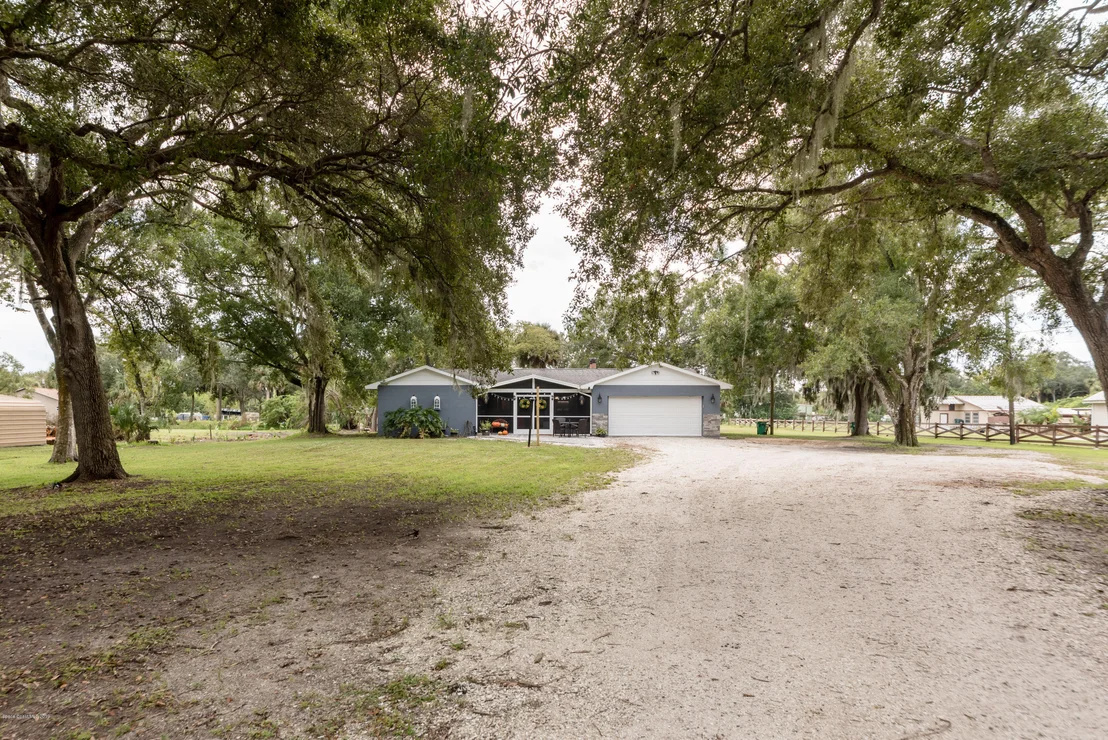 Photo of 2455 Lake Drive