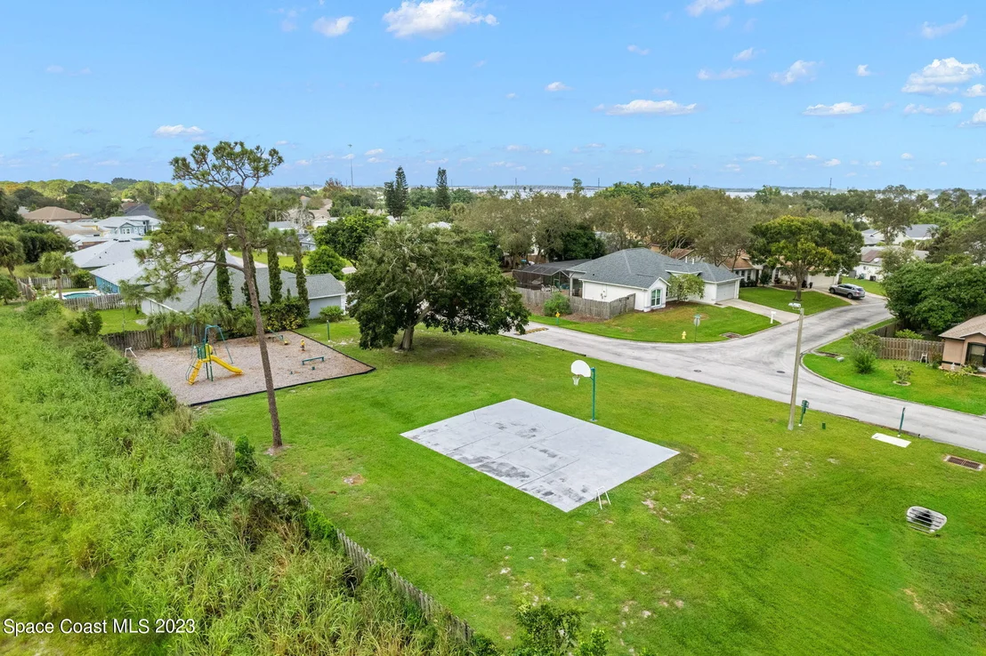 Photo of 2310 Shady Oak Road