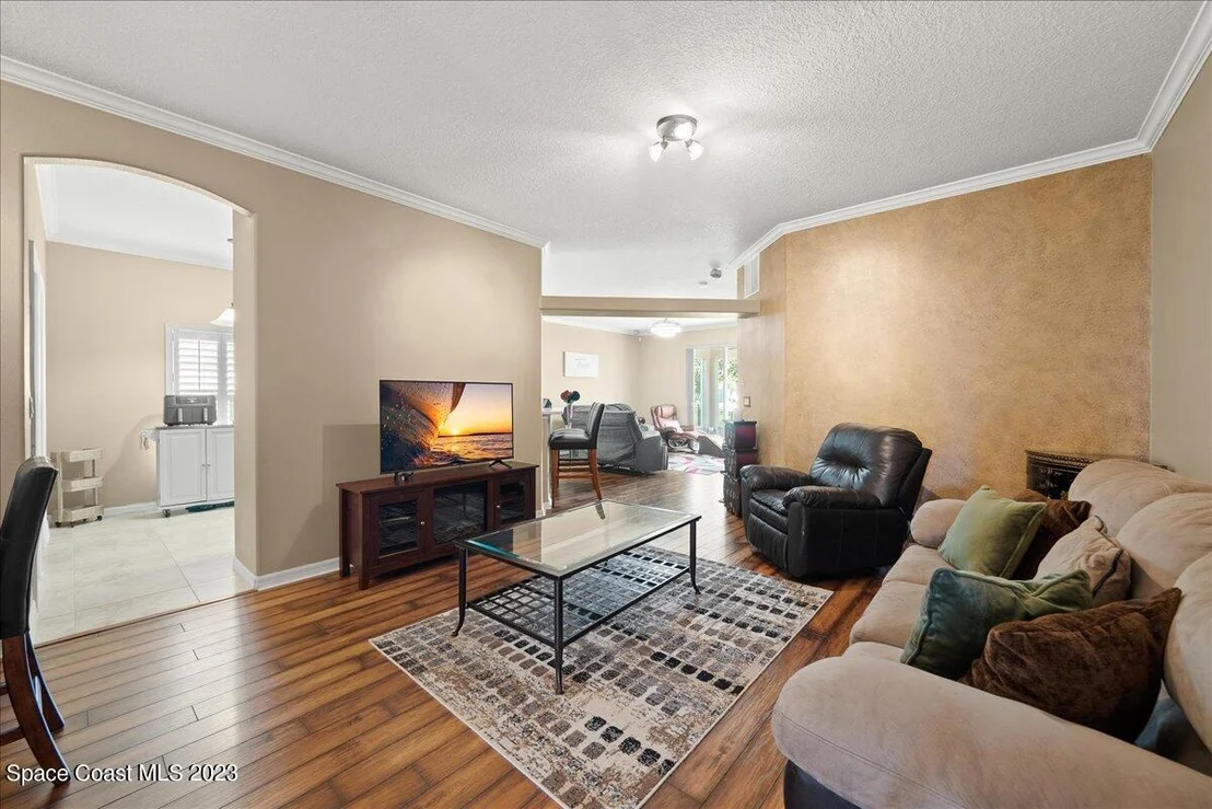 Photo of 3862 Manitoba Way