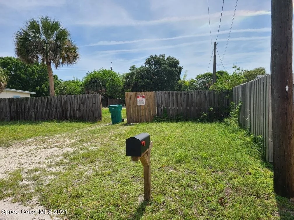 Photo of 1615 Seneca Drive