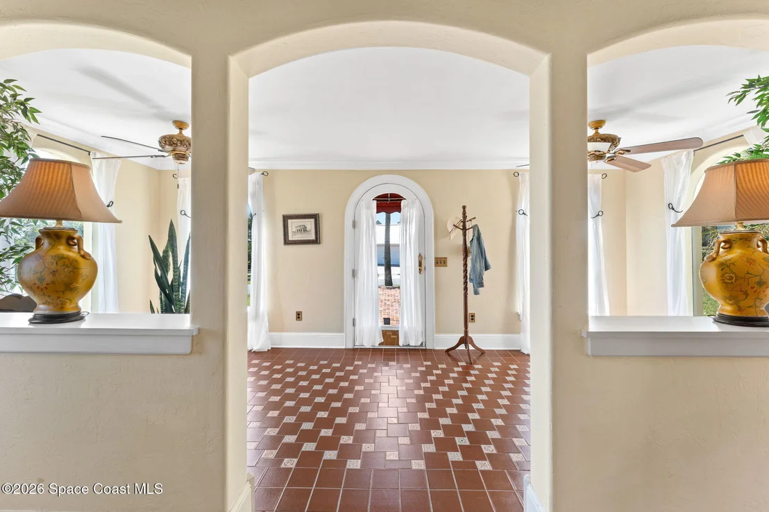 Photo of 2105 Mac Farland Drive
