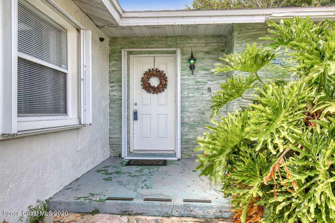 Photo of 2920 Corbusier Drive