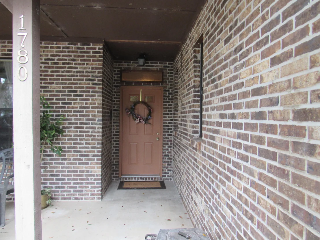 Photo of 1760 Ford Road