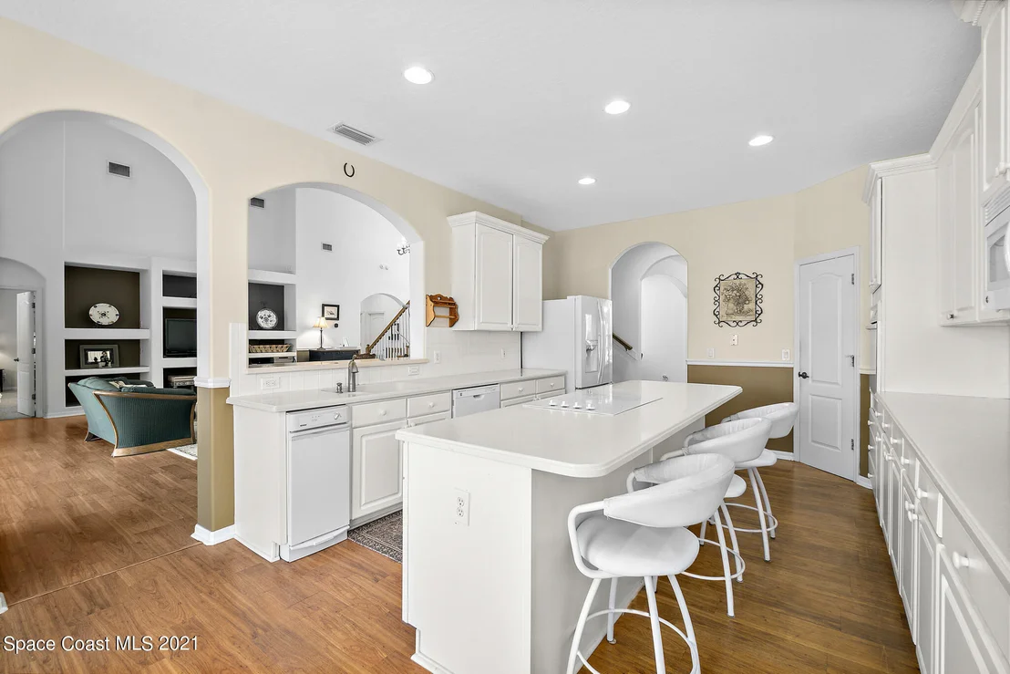 Photo of 5876 Arlington Circle