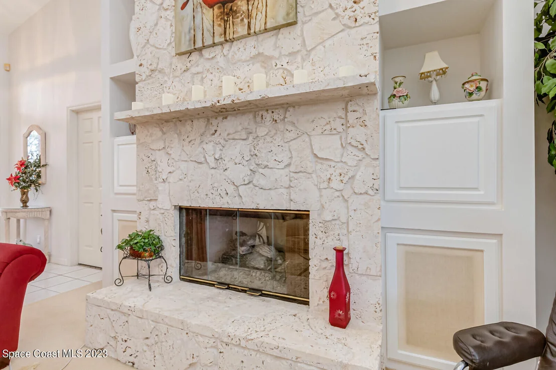 Photo of 986 Somerset Lane