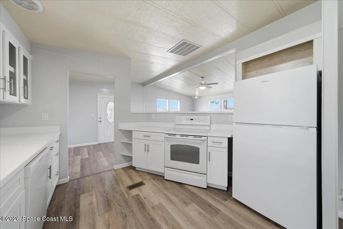 Photo of 1831 Coco Plum Street NE