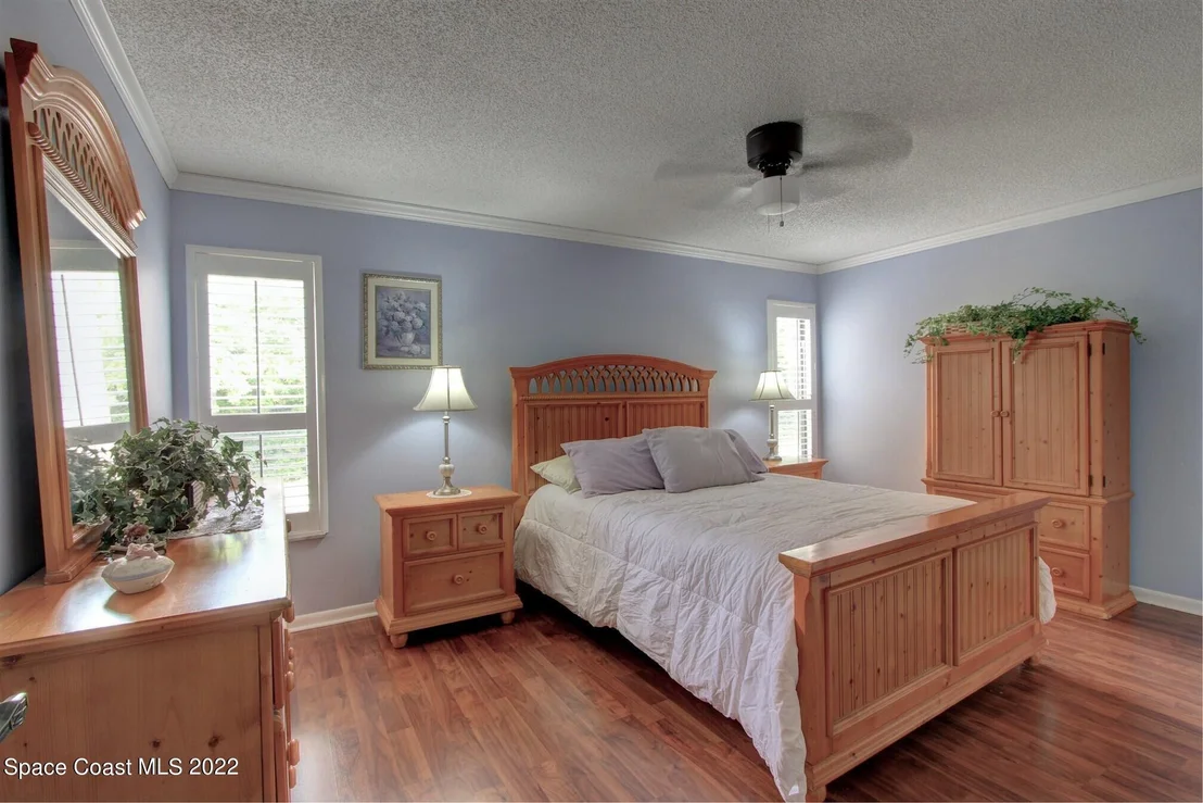 Photo of 130 Woodside Drive