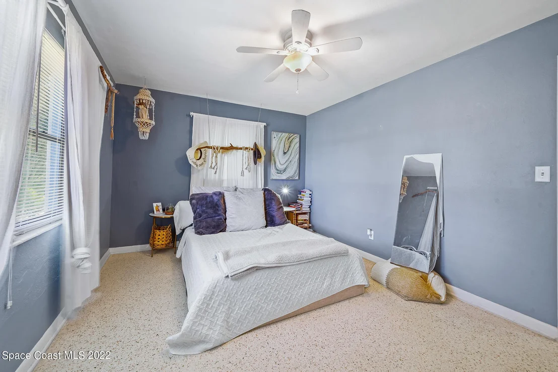 Photo of 700 Pelican Drive