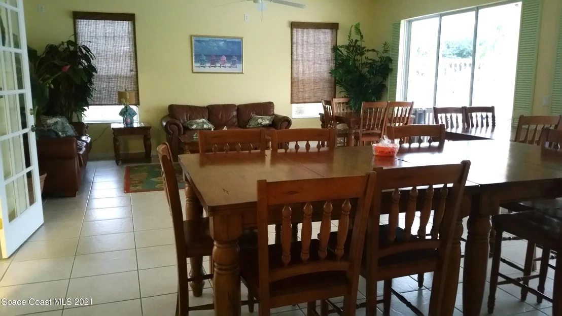 Photo of 722 Coral Trace Boulevard
