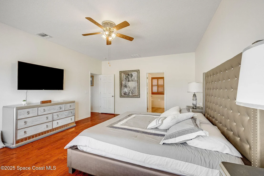 Photo of 1137 Morgan Circle NE