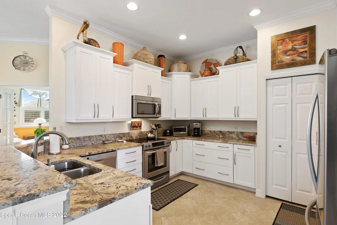 Photo of 5388 Solway Drive