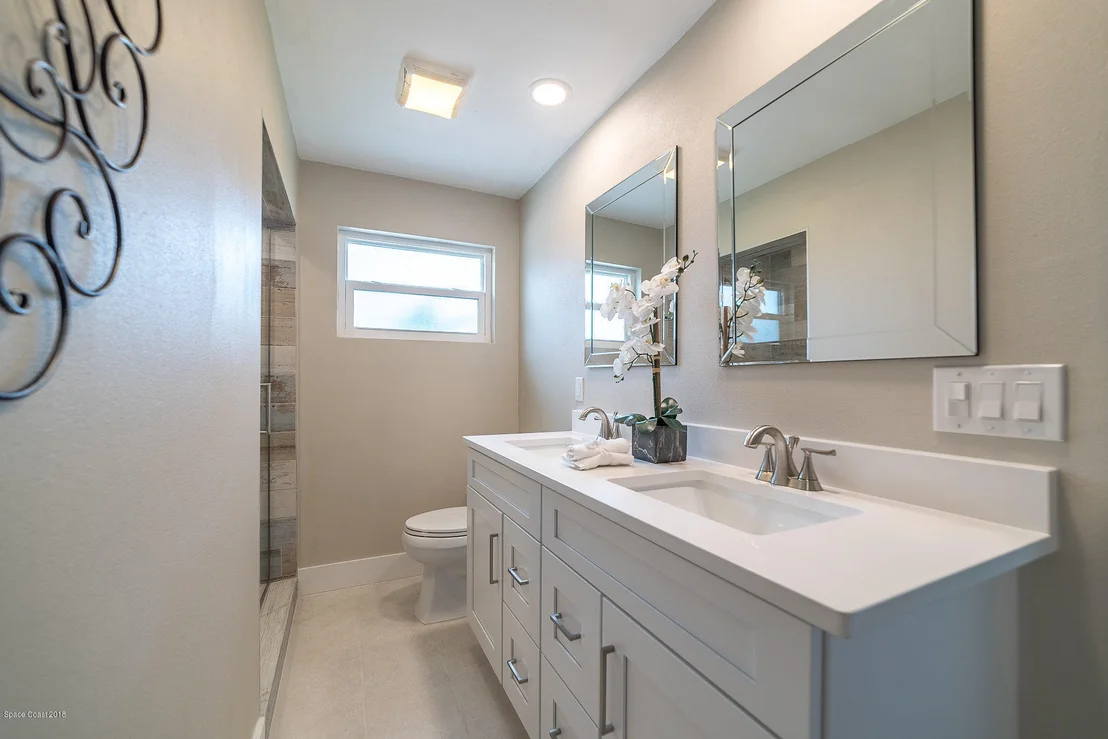 Photo of 2255 Sunset Avenue