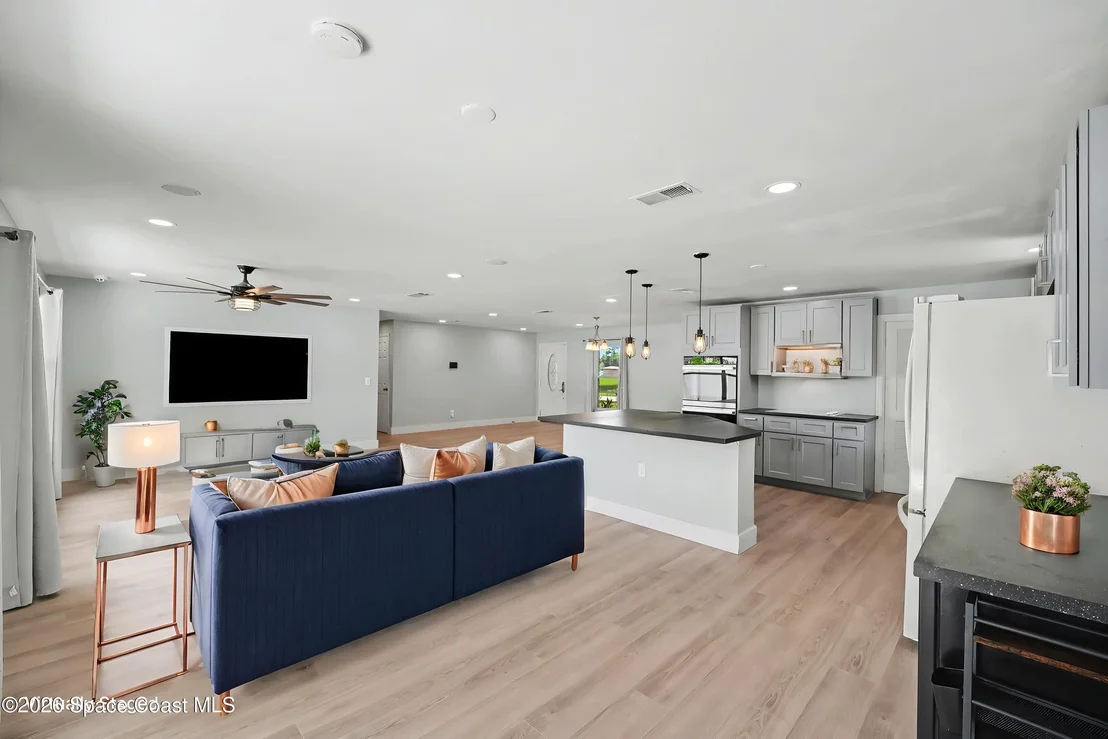 Photo of 1012 Fairway Lane