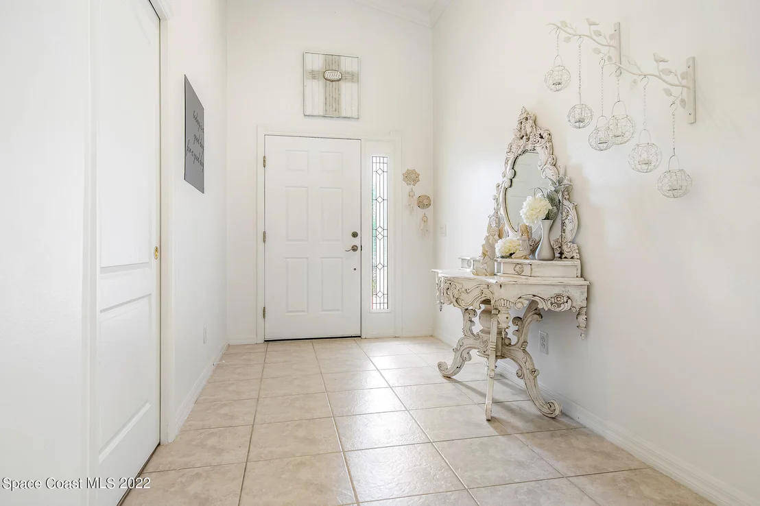 Photo of 7158 Broderick Drive