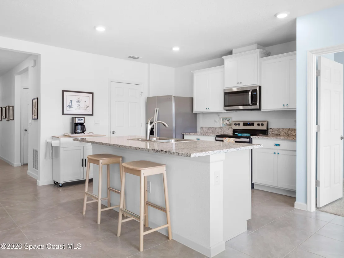 Photo of 3696 Aberdeen Drive SE
