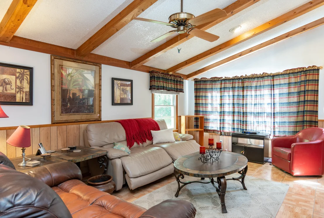 Photo of 1665 Harlock Road