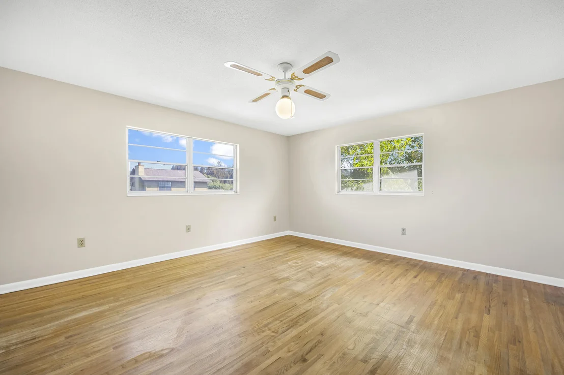 Photo of 455 Pine Boulevard