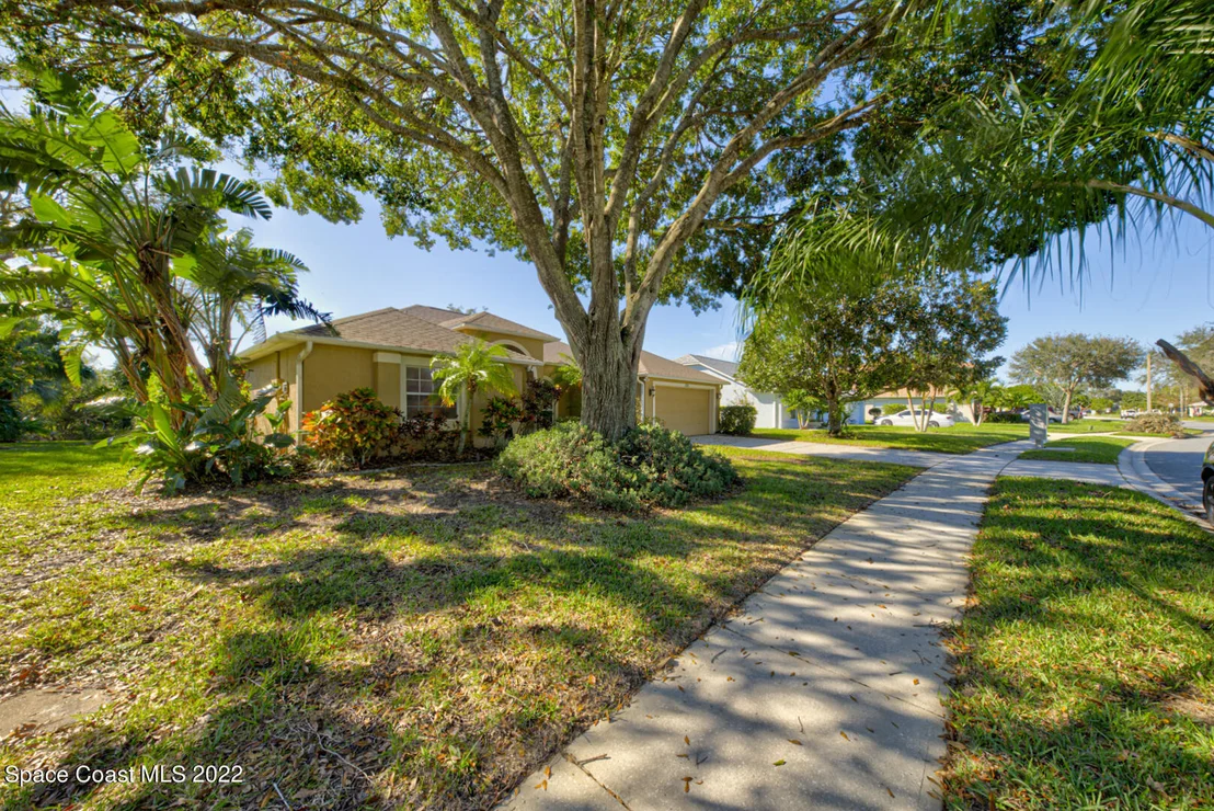 Photo of 1241 Winding Meadows Road