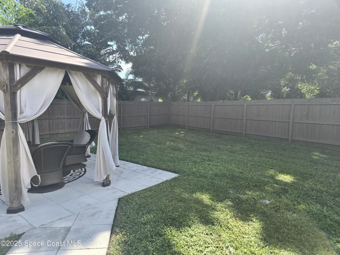 Photo of 834 Pine Shadows Avenue