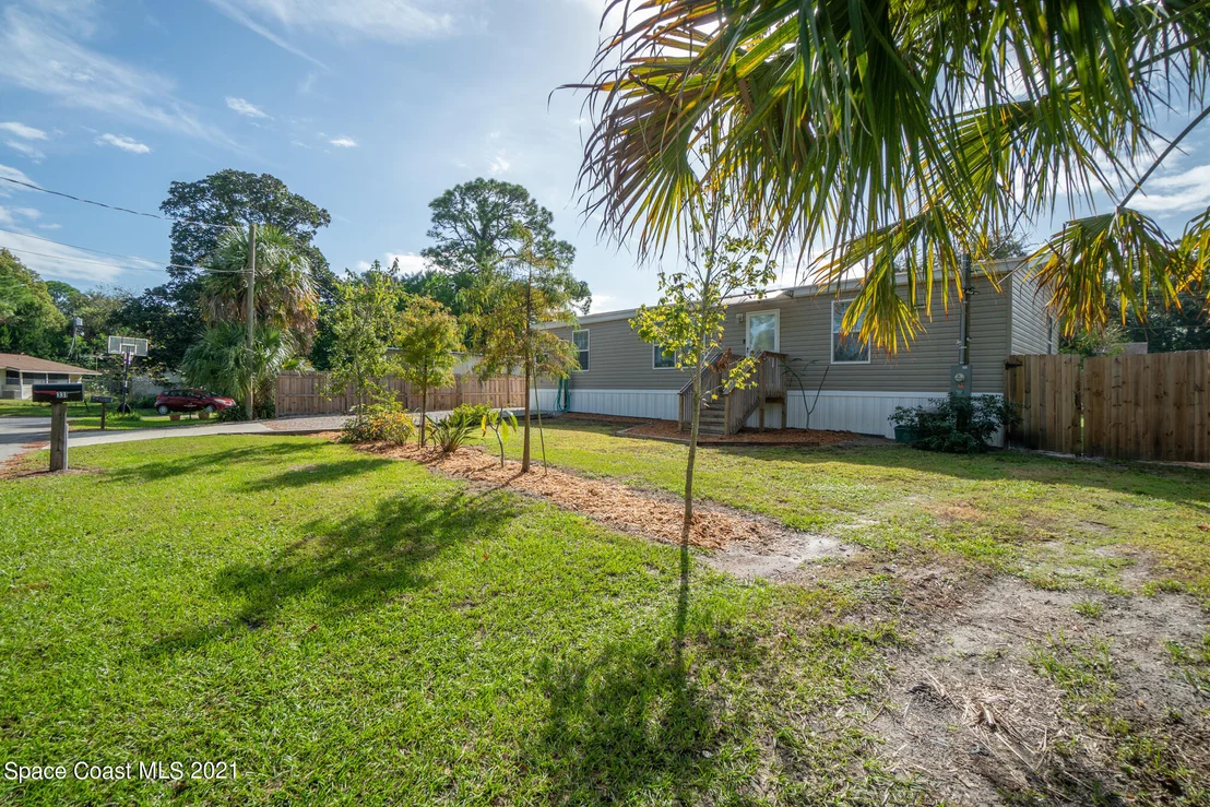 Photo of 331 Spring Street