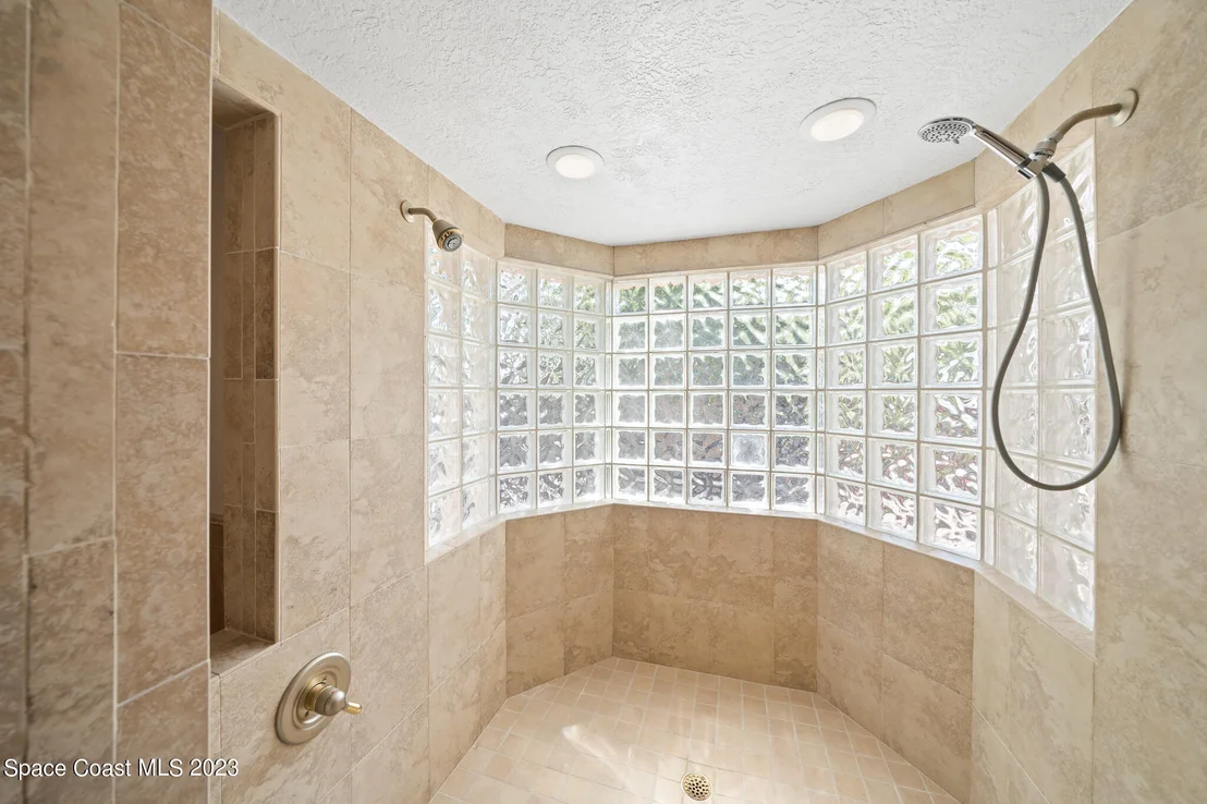 Photo of 863 Pelican Lane