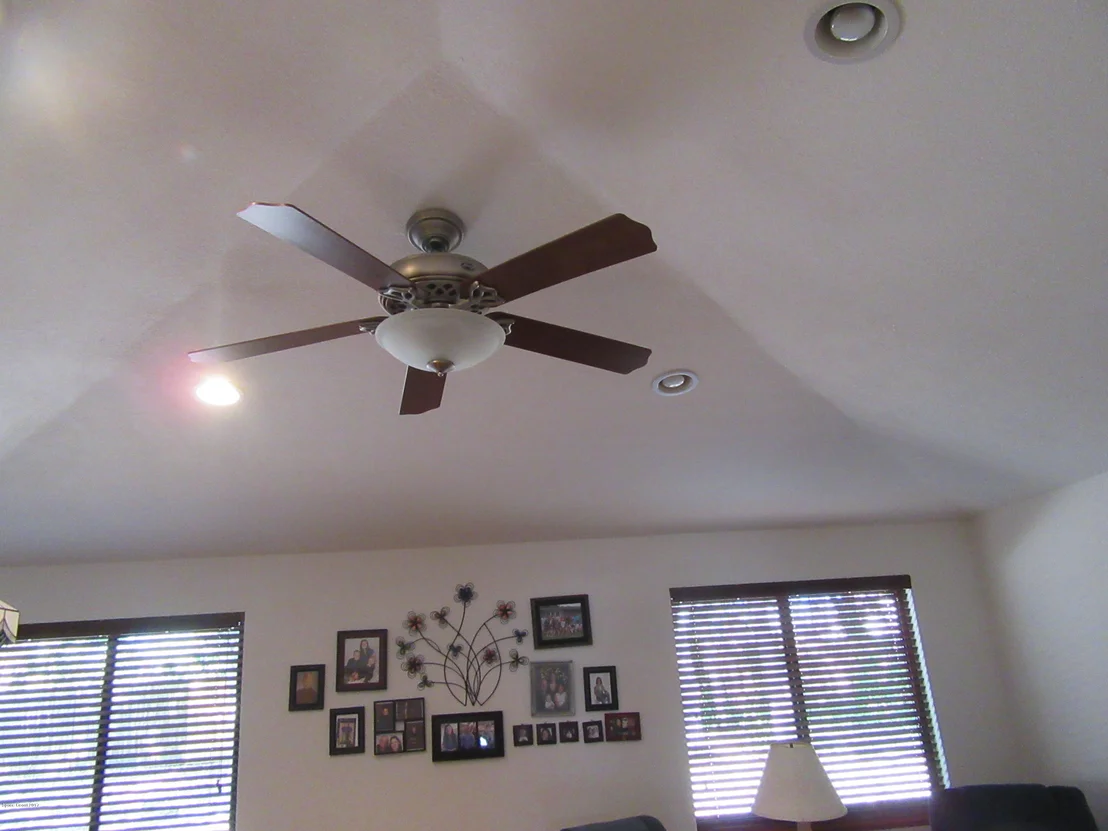 Photo of 6480 Hudson Road