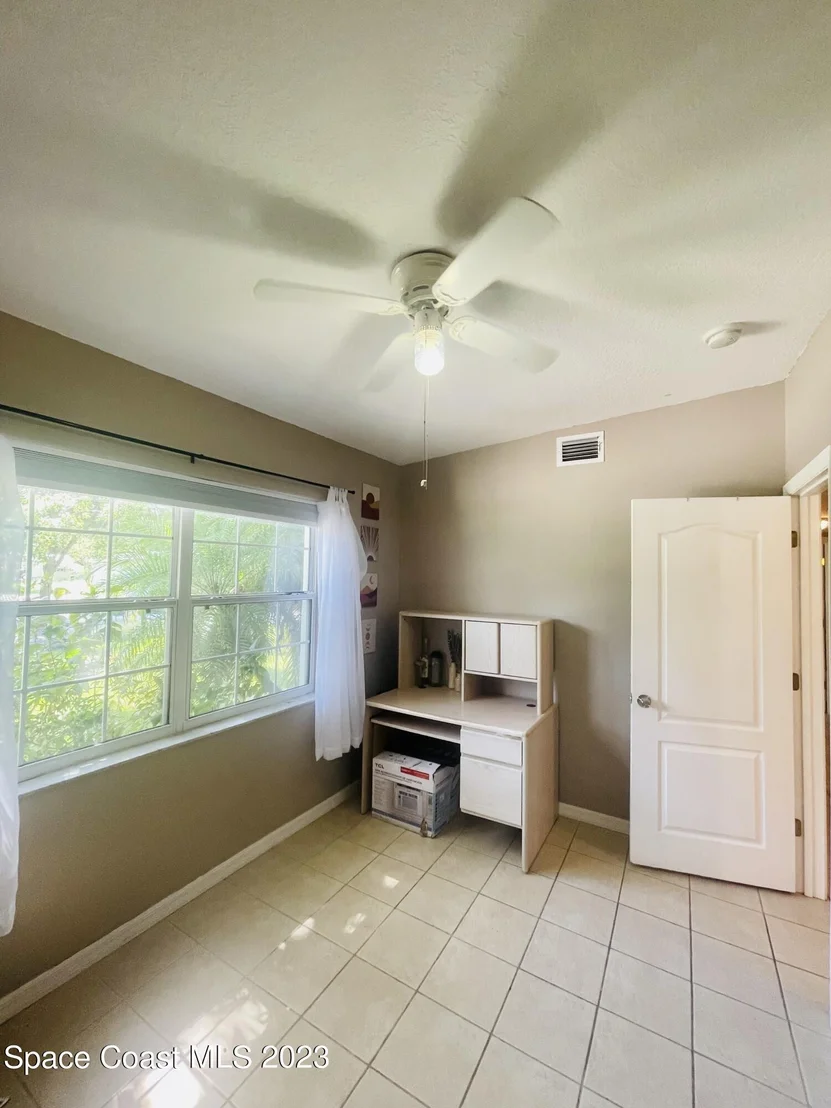 Photo of 255 Lee Road