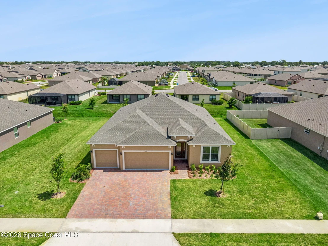 Photo of 5063 Alabaster Drive