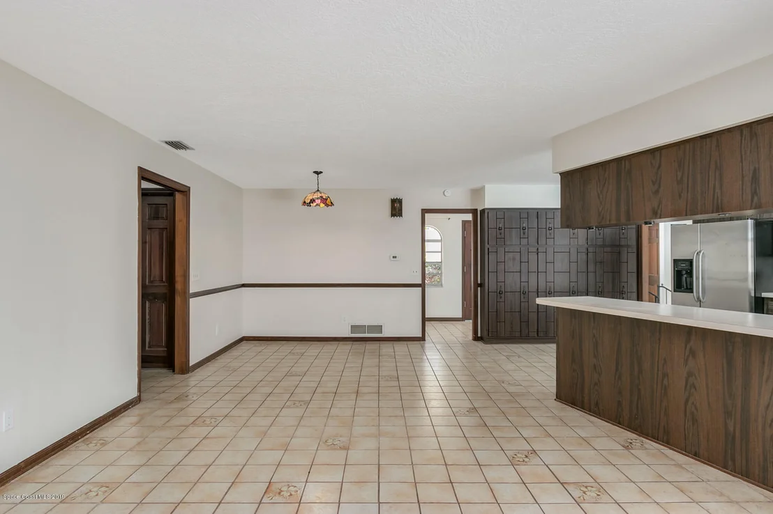 Photo of 492 Red Sail Way
