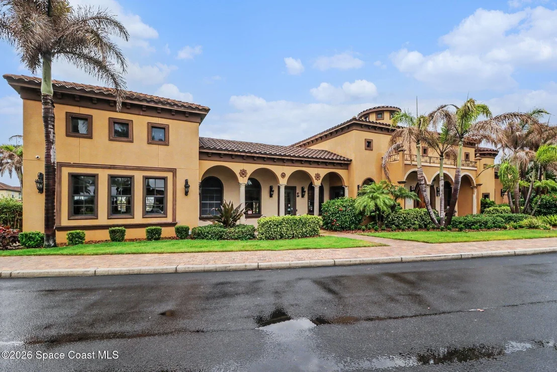 Photo of 334 Point Lobos Drive