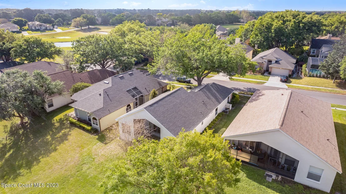 Photo of 484 Arrowmount Place