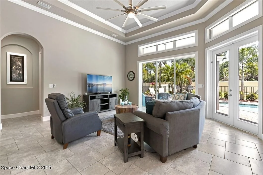 Photo of 823 Lorenza Place