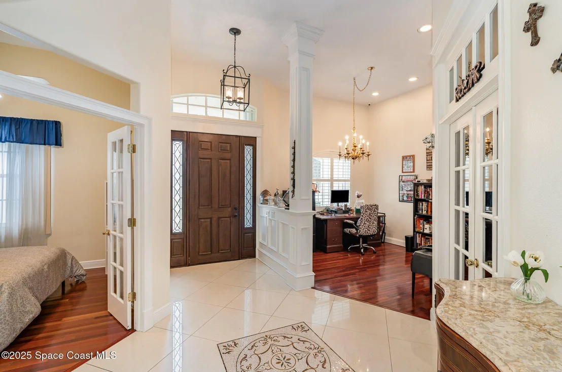 Photo of 2412 Woodfield Circle