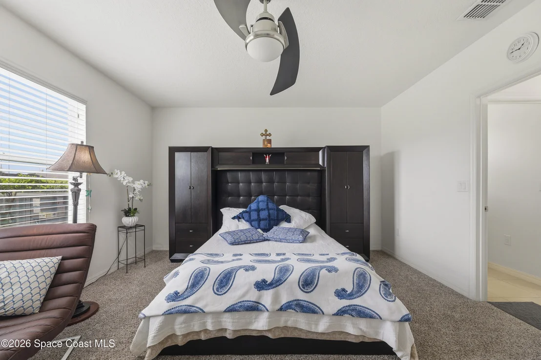 Photo of 1121 Morgan Circle NE