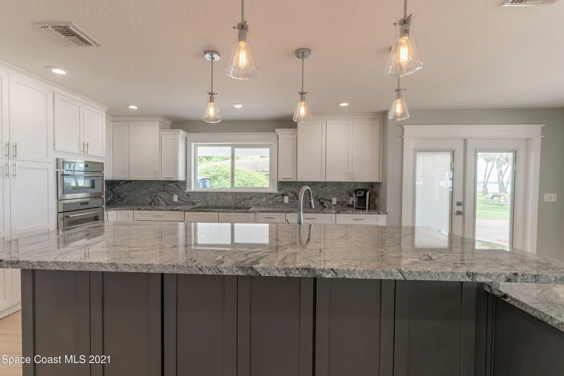 Photo of 2159 Rockledge Drive