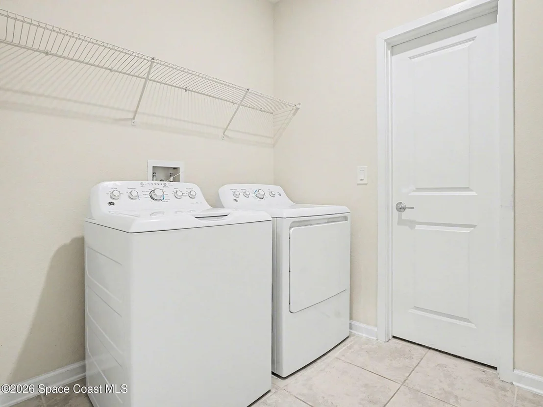 Photo of 5550 Bakewell Place