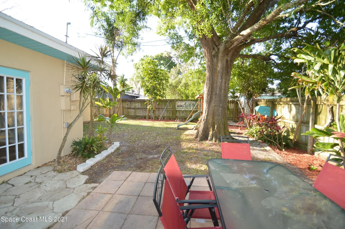 Photo of 758 Mohawk Avenue